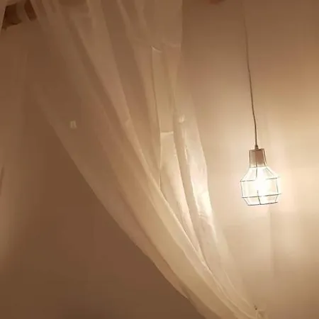 Romantic Private Room Between The Flower Fields & Close To The Beach 民宿 *
