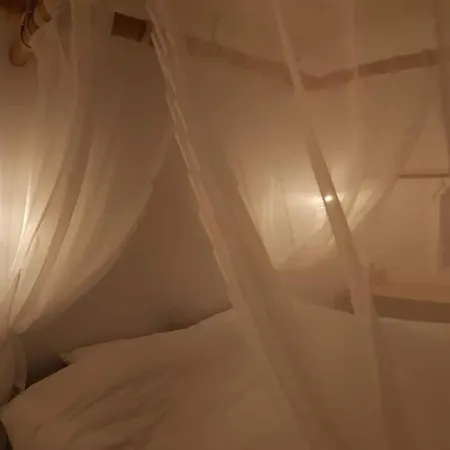 民宿 Romantic Private Room Between The Flower Fields & Close To The Beach 丽兹