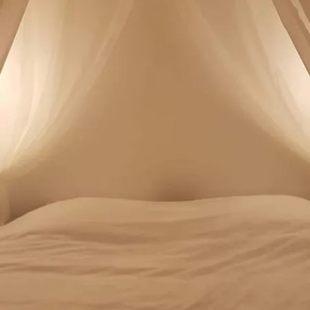 Romantic Private Room Between The Flower Fields & Close To The Beach 民宿 *